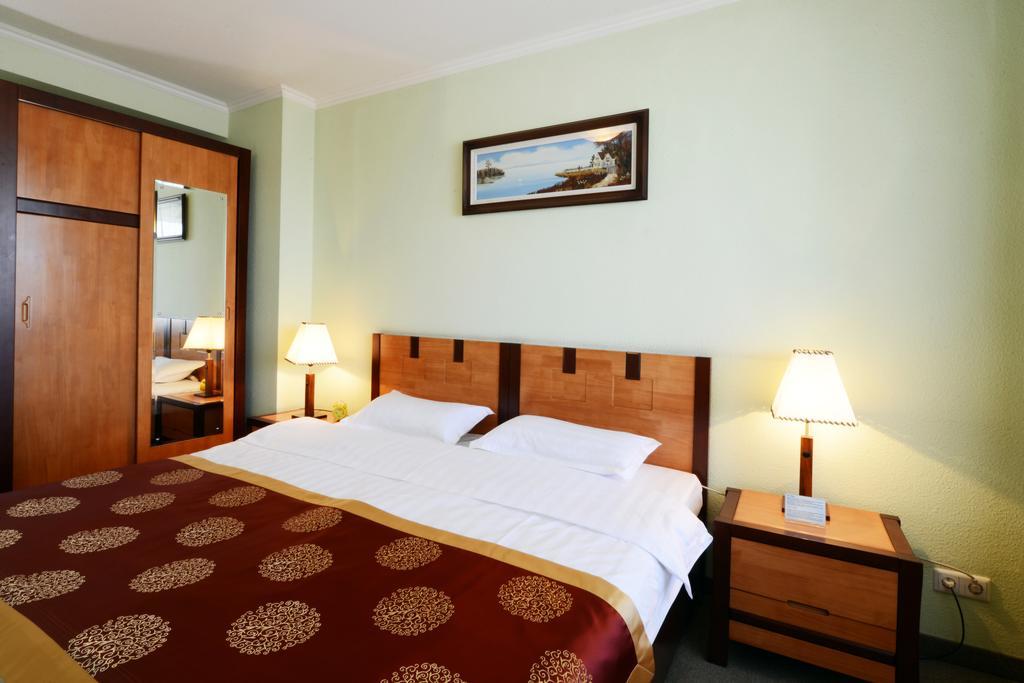Narantuul Hotel Ουλάν Μπατόρ Δωμάτιο φωτογραφία